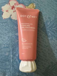 DOT & KEY Watermelon Cooling Gel Face Wash