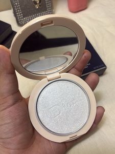 Dior Compact luminizer