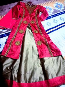 Ethnic Kurta With Skirt