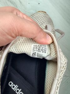 Adidas Sneakers