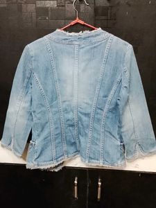 Stylish Light Wash Denim Jacket