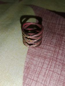 Unique Spiral Statement Ring