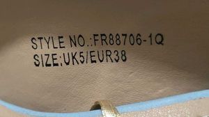 👠Sky Blue Chain Pointed Toe Stilettos-Unused