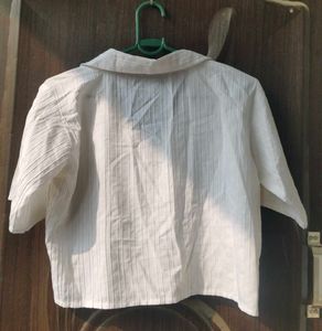 Stylish White Cropped Shirt