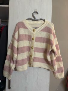 knitted pink white cardigan