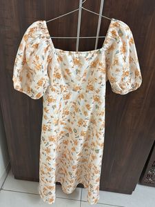 Floral Print Puff Sleeve Dress
