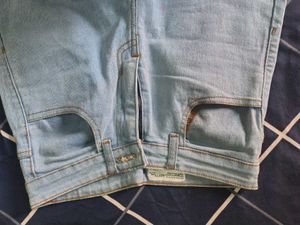 Light Wash Wide Leg Denim Jeans