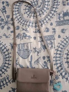 Catchy Crossbody Bag