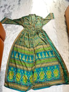 Vibrant Paisley Print Kurta