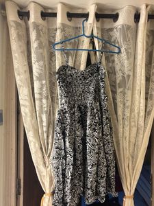 Black &amp; White Paisley Print Dress