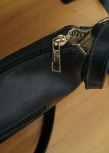 Lavie Black Shoulder Bag