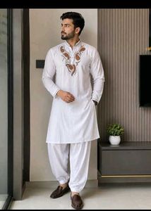 Men's White Kurta Pajama Set