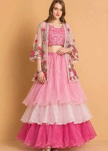 🌷3D flowers🌸 shrug and skirt🌷