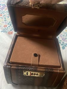 set of 2 leather vanity boxes