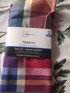 Branded Table cloth n napkin set
