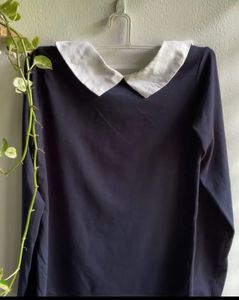 Navy blue Peter Pan Collar Top, fits S size.