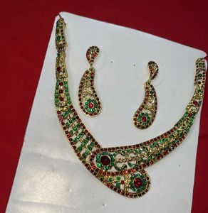 combo Exquisite Pearl &amp; Kundan Jewellery Set