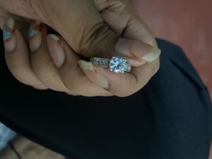 Elegant Silver Ring with Sparkly Stones