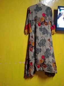 Stylish Asymmetrical Kurta with Floral Print