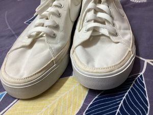 Nike Canvas Casual Shoes