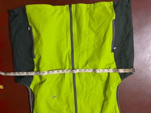 Sleeveless crocodile Jacket