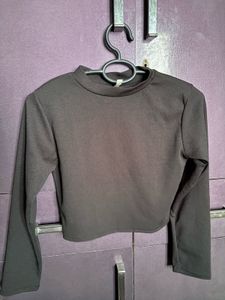 Women's Long Sleeve Cropped Top