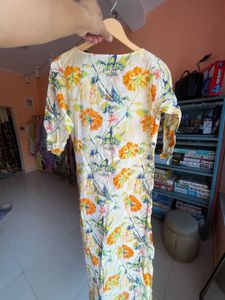 Vibrant Floral Print Kurta