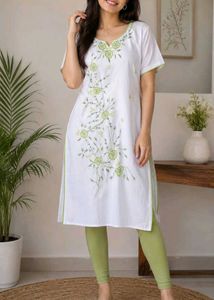 Embroidered Kurta with Leggings