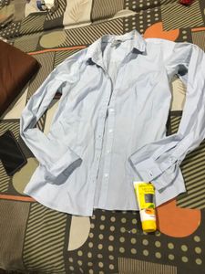 Light Blue Button-Up Shirt h and m facewash free