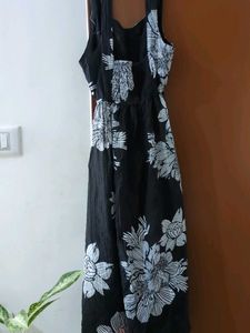 Flowy Black Floral Maxi Dress