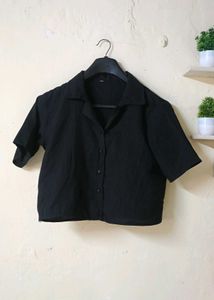 black crop shirt