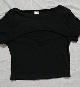 Chic Black Cut-Out Ribbed Crop Top