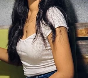 White Ribbed Cropped Top