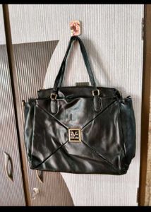Stylish Black Leather Handbag