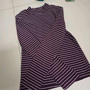 Unused Striped Stretchable Top