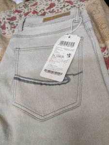 Light Wash Denim Jeans