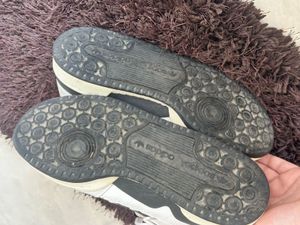 Adidas Forum Low Sneakers