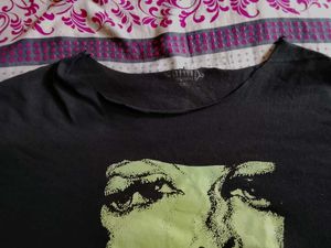Graphic Crop Top