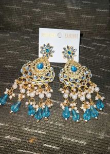 Stunning Blue Stone &amp; Pearl Drop Earrings