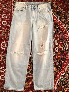 H&amp;M Loose Fit Jeans