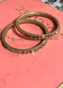 Elegant hand made Gold stone Bangles