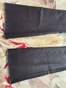 Black Flare Jeans - Trendy &amp; Chic