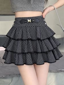 Y2k Tiered Ruffle Skirt
