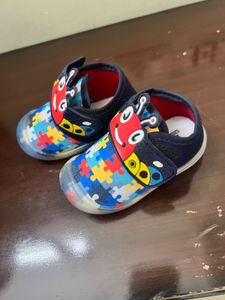 New LED Light shoes /sneakers