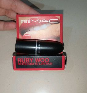 MAC Ruby Woo mini Lipstick