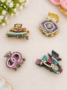 Set of 4 Embellished Hair Claw Clips