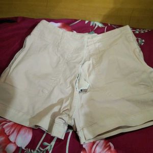Chic Light Pink Shorts
