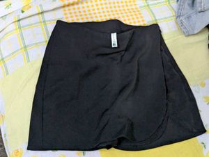 Newme Solid Layered Wrap Skorts