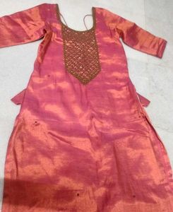 Elegant Pink Kurta Set with Floral Dupatta