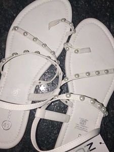 Elegant White Pearl Embellished Flat Sandals
